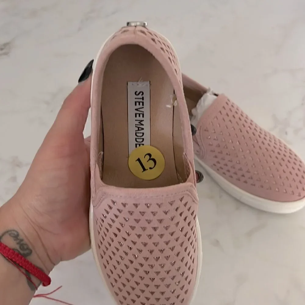 Steve Madden pink shoes NWOT